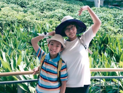 探索网络视频内容的多样性与安全性，以人妻少妇精品视频一区97精品为例妈妈你真棒插曲快来救救我电影