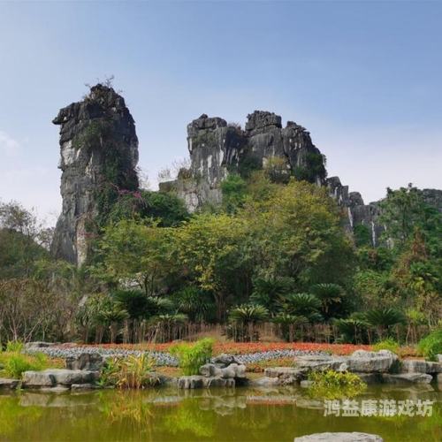 久久青青草原综合伊人，自然与人文的完美交融