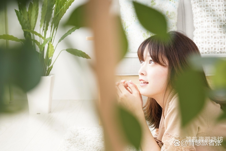 丰满少妇2中文在线，一部深入探讨女性情感与成长的佳作风满少妇p