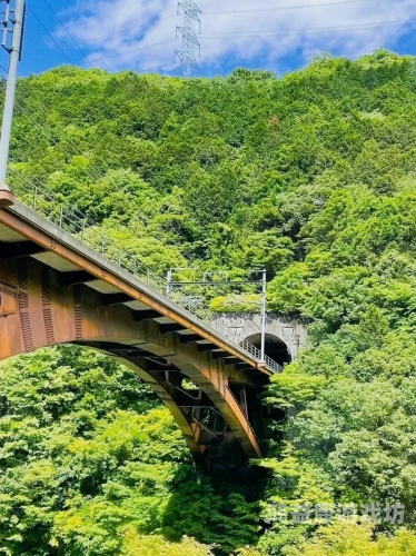 日本道二区精品人妻久久，探寻传统与现代交织的独特魅力