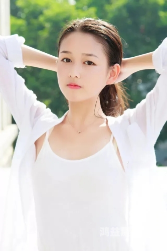 久久精品美女av一区二区久久精品美女AV一区二区，探索成人内容市场的现状与未来