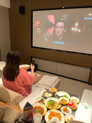 在线中文字幕不卡视频合集，畅享高清流畅观影体验