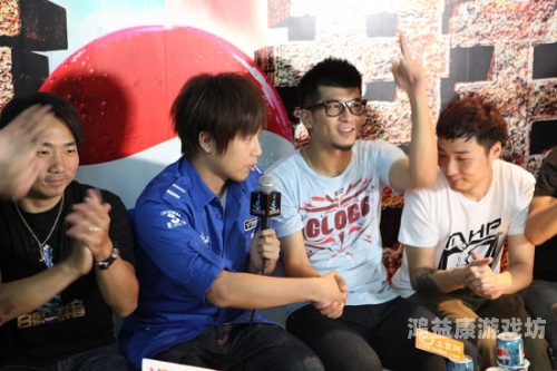 五月天演唱会引发热议，超碰人人干五月天现象背后的音乐与激情