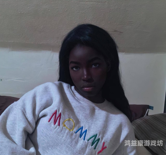 自拍文化盛行，在线精品自拍无码专区引发热议