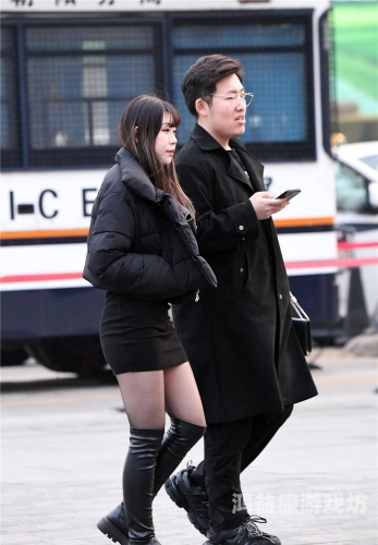 国产高跟黑色丝袜在线国产高跟黑色丝袜在线选购指南，时尚与品质的完美结合