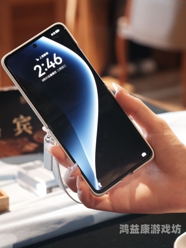 自怕偷自怕亚洲精品自拍文化盛行，亚洲精品自拍杆引领潮流