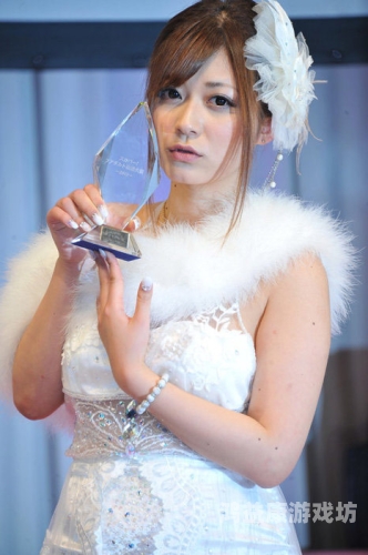 免费AV中文高清乱码专区，如何避免下载陷阱与安全观影指南