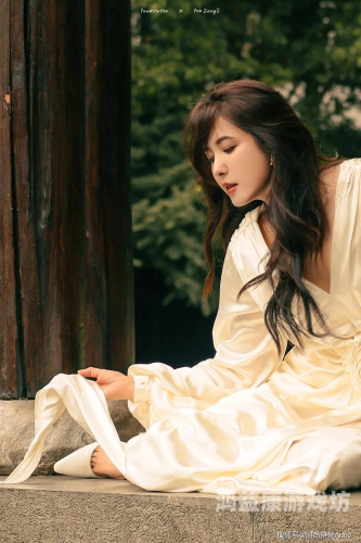 国产真实老熟女无套内射探讨国产电影中的真实性与艺术表达——以老熟女角色为例