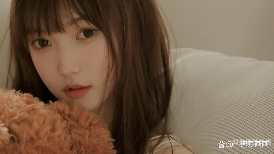 久久精品亚洲国产AV久久精品亚洲国产AV，深度解析国产成人影片市场现状与发展趋势