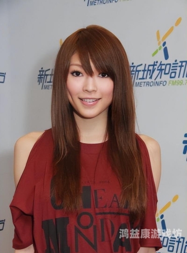 久久人妻日本少妇做视频探索日本文化中的久久人妻现象，少妇视频背后的社会心理分析