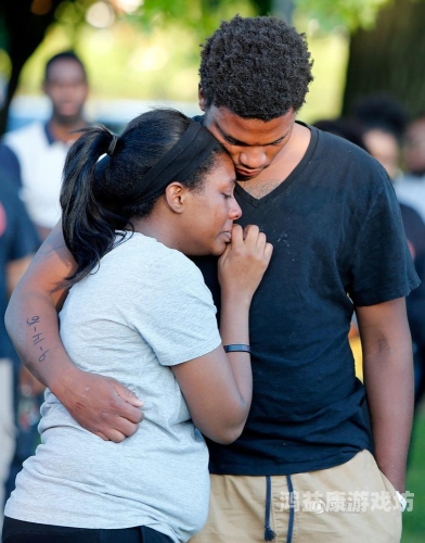 解析黑人vs人妻在线视频现象，网络内容监管与用户责任的双重思考黑人vs人妻在线视频