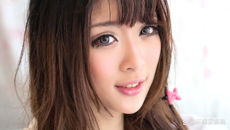 最新亚洲日韩一区二区