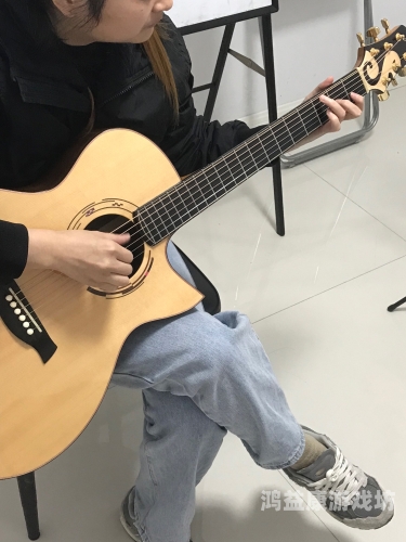 青青五月天久久大一香蕉青青五月天，久久大一香蕉，探索香蕉的营养与水蜜桃在线播放价值