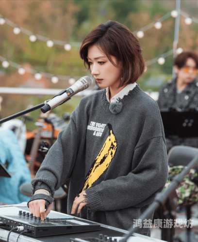 亚洲一区二区三区在线观看万茜的相关作品指南