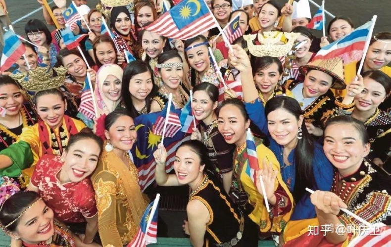 亚洲最新视频在线观看亚洲最新视频在线观看，探索多元文化下的精彩内容