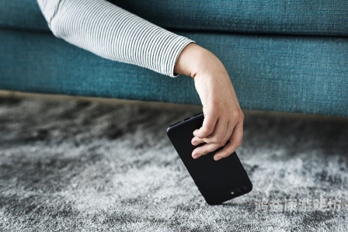 国产丝袜，一二三四区乱码现象分析