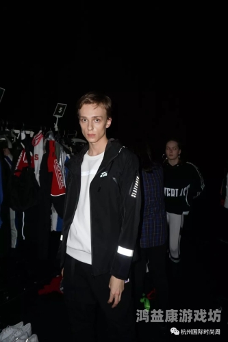 在线播放国产GV，引领潮流的新视觉盛宴在线播放国产公厕定点拍聂系列48各色真实良家美女