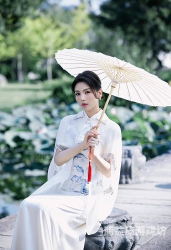 熟女尿尿熟女私密话题，探索都市女性的独特魅力