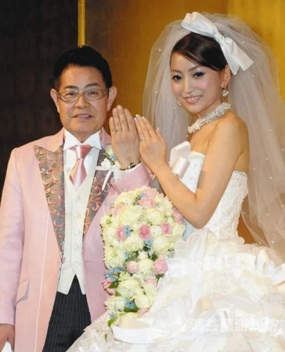 娃交老少配∨ideOSSex百度搜索热门文章，娃交老少配，探索智能OSS性别的多元化应用