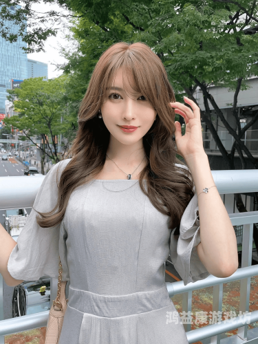 三上悠亚av观看嫩草影院三上悠亚av观看嫩草影院，揭秘网络热门视频内容