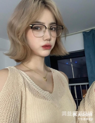 人妻91久久九色，揭秘网络热门话题久久人名