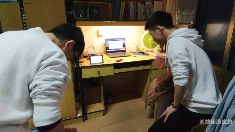 男女打手冲视频香港台湾香港台湾打手冲视频热议，揭秘背后的文化与社交现象