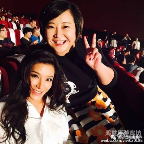 久操蜜桃视久操蜜桃视，网红背后的甜蜜故事