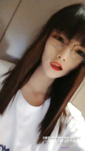 成人免费看一级大黄，网络热议与隐私保护的双重考量