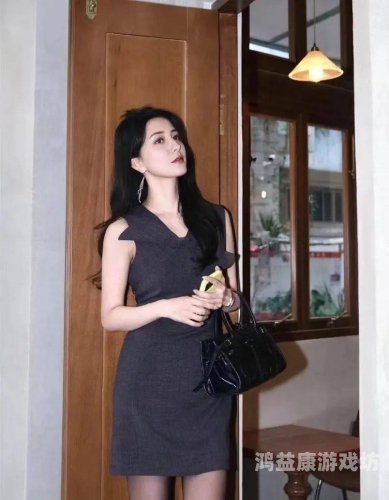 少妇白嫩大乳喷水视频少妇白嫩大乳视频揭秘，网络热议背后的真相