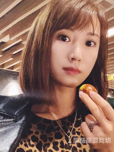 亚洲精品国产极品美女mm131，魅力四溢的时尚女神亚洲精心